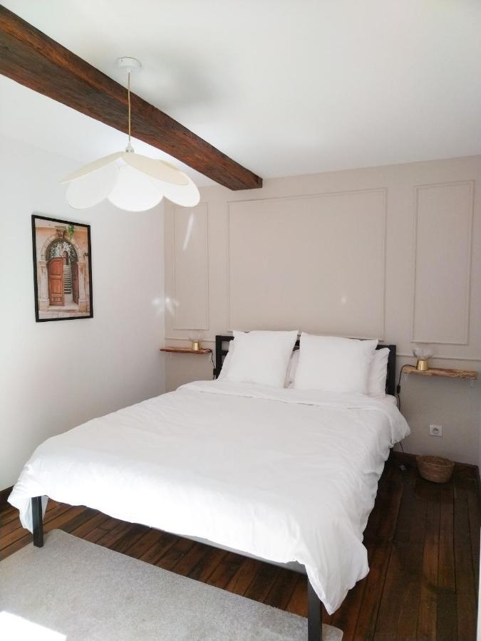Appartement Vue Sur Chateau-Fort 3 Etoiles Sedan Exteriér fotografie